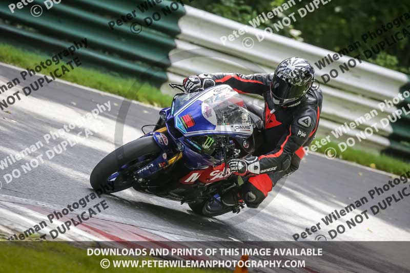 cadwell no limits trackday;cadwell park;cadwell park photographs;cadwell trackday photographs;enduro digital images;event digital images;eventdigitalimages;no limits trackdays;peter wileman photography;racing digital images;trackday digital images;trackday photos